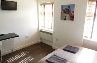 Photo 3 - SS Property Hub - City of London Studio Apartment 12