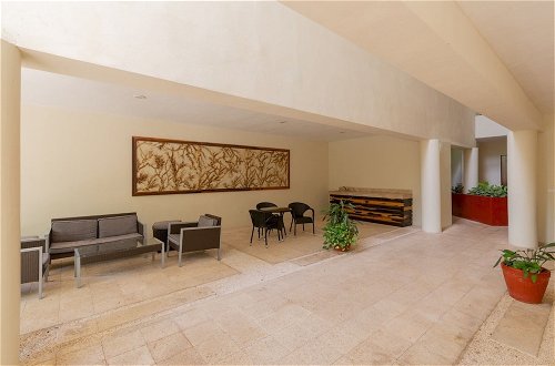 Photo 11 - Spacious 3BR Penthouse Private Jacuzzi Rooftop Security Wifi Best Amenities GYM