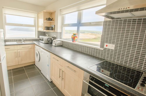 Foto 6 - Beach Breeze Croyde 2 Bed, Sleeps 4-5, Sea Beach Views