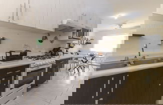 Photo 15 - Relaxing & Quite Apt - Full Apartment