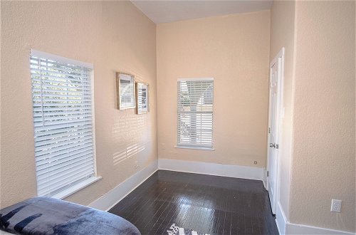 Photo 16 - 3 Br/1 BA Remodeled Home Near Downtown