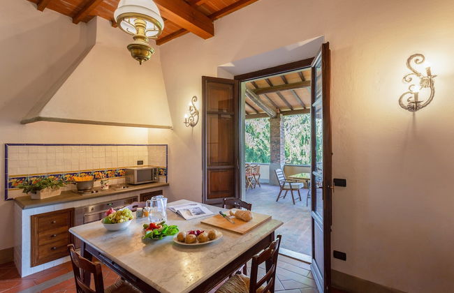 Villa in Mugello Hills With Private Pool - Photo 12