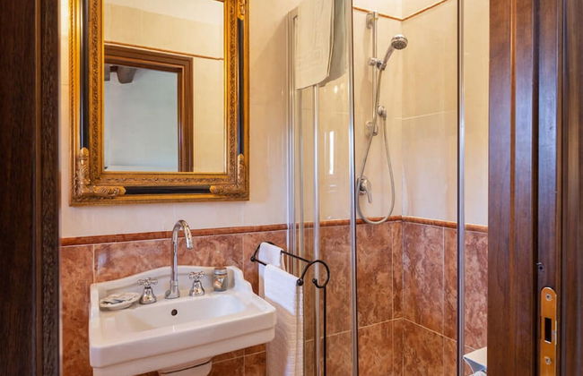 Villa in Mugello Hills With Private Pool - Photo 23