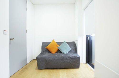 Photo 15 - Stylish modern home in Manchester city centre with parking