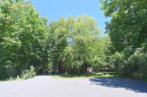 Photo 35 - Lazy Bear Retreat - Classic Cabin