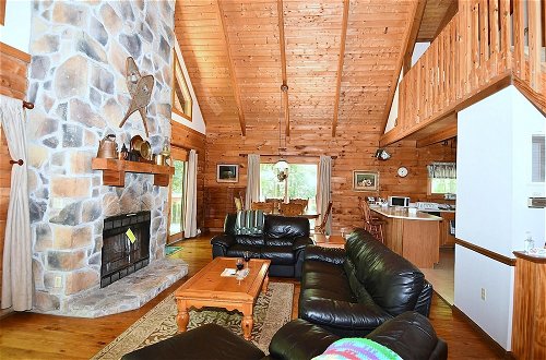 Foto 7 - Lazy Bear Retreat - Classic Cabin