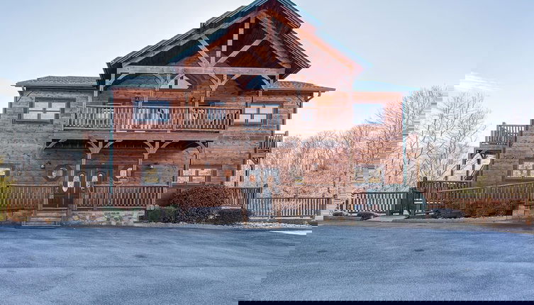Photo 1 - Mountain View Lodge
