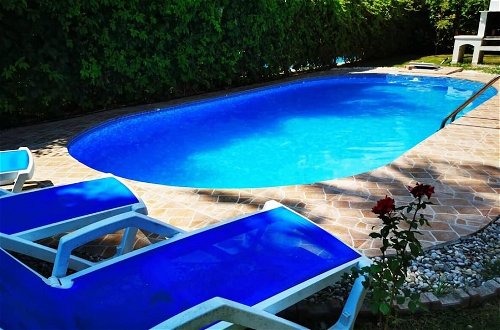Foto 2 - Impressive Villa With Private Pool in Antalya
