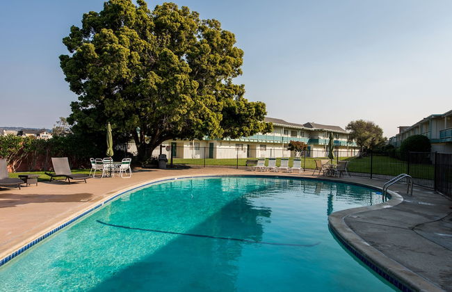 Coral Reef Inn & Suites - Foto 48
