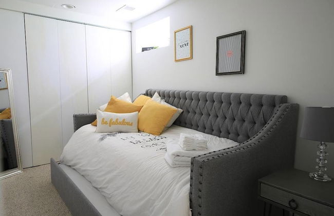 Argyle Basement Elegant 1 BR and Sofabed - Foto 5
