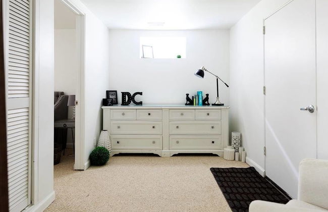 Argyle Basement Elegant 1 BR and Sofabed - Foto 8