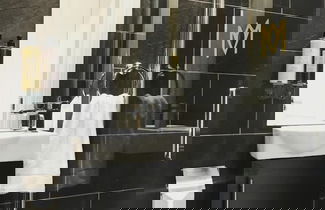 Foto 23 - The Mews Boutique Apartments