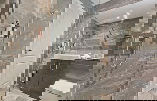 Foto 24 - The Mews Boutique Apartments