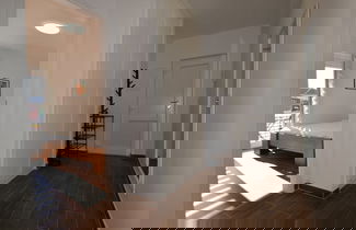 Photo 1 - Warm and Welcoming Apartment With Balcony