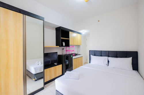 Photo 4 - Comfortable Springlake Summarecon Studio Apartment near Mall