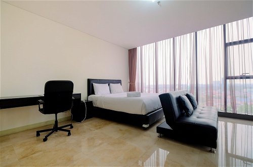Photo 3 - Relaxing 1BR Apartment at L'Avenue Pancoran