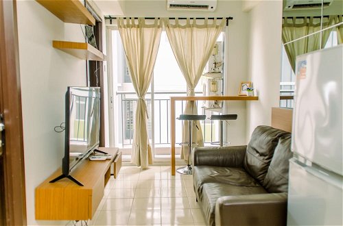 Photo 7 - Cozy Living 2Br At Serpong Greenview Apartment