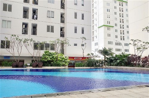 Foto 17 - Great Location And Comfort 3Br At Bassura City Apartment