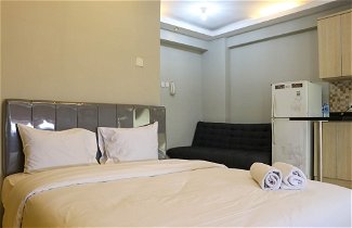 Foto 3 - Fully Furnished And Spacious Studio At Green Bay Pluit Apartment
