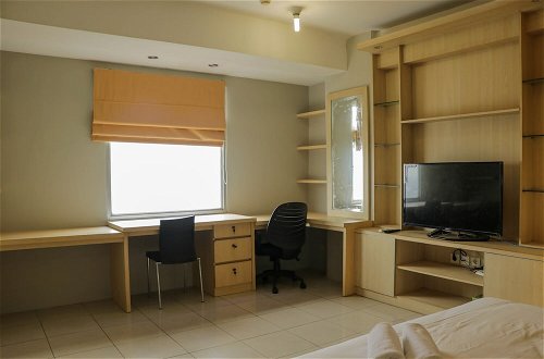 Foto 15 - Fully Furnished And Spacious Studio At Green Bay Pluit Apartment