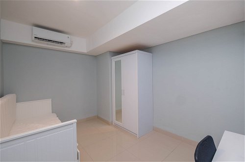 Foto 6 - Spacious Combine Unit 1BR with Extra Room Apartment at H Residence