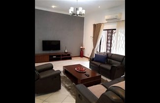 Photo 1 - 3 Bedrooms Exclusive House in Northmead