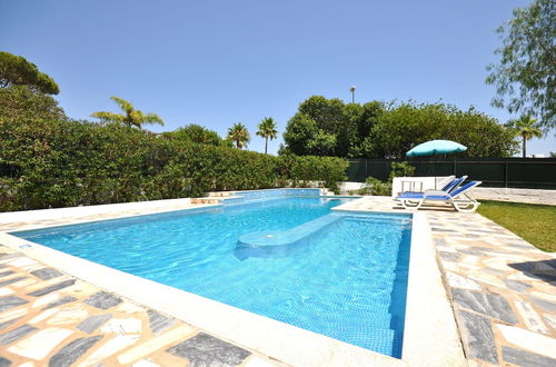 Photo 8 - Charming Vilamoura Villa With Private Pool and Garden