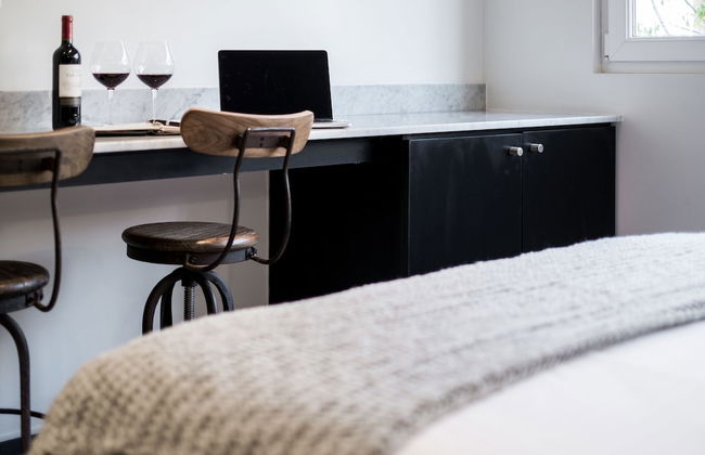 Apart Hotel B - Photo 16