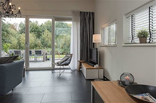 Photo 9 - Luxury Villa in Harderwijk With Garden