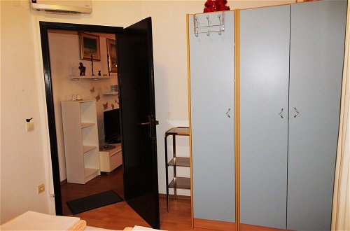 Photo 3 - Cozy Apartment Dijana