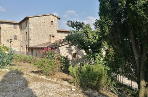 Photo 54 - Portion of a Farmhouse With 30 Beds - 4 Apartments and 2 Rooms