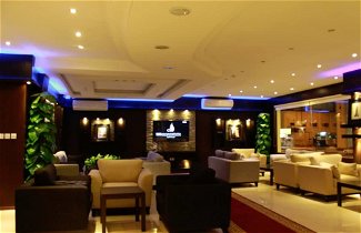 Photo 1 - Shams Al Khayal Hotel Apartments
