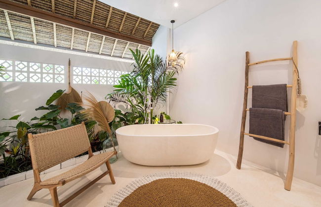 NEW ! Stunning 4BR Jungle View Villa in Lovina - Foto 64