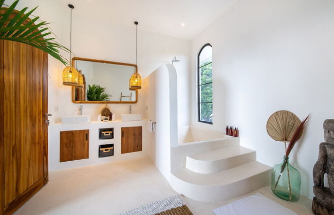 NEW ! Stunning 4BR Jungle View Villa in Lovina - Foto 72