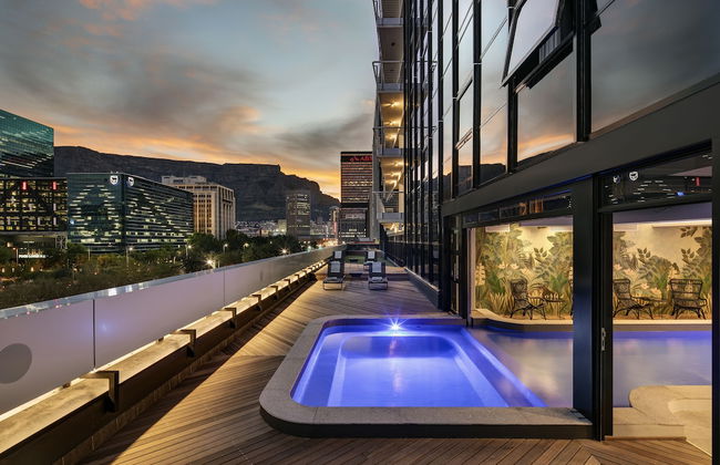 The Onyx Apartment Hotel by NEWMARK - Foto 1