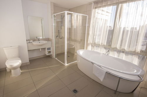 Photo 7 - Quest Cathedral Junction Serviced Apartments