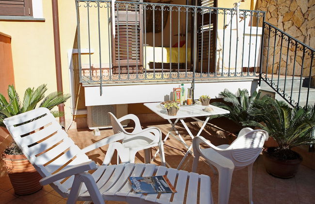 Adriana Casa Vacanze Holiday Tours In Sicily, wi fi, Parking Free, Near sea - Foto 9