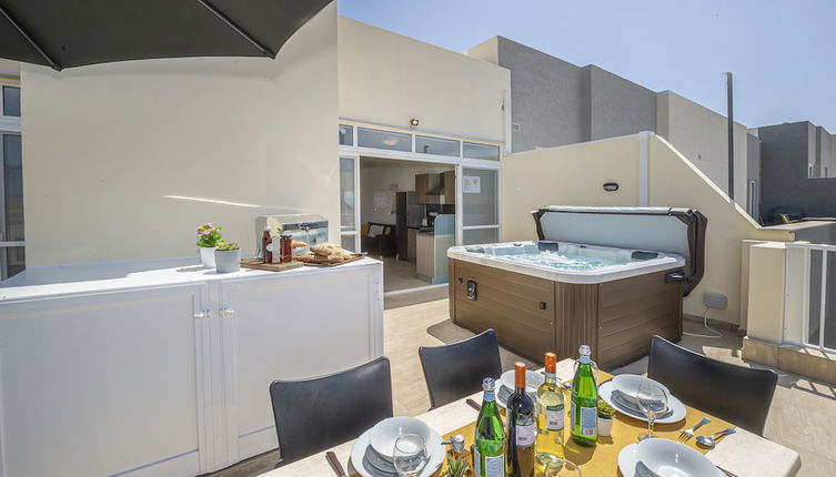 Photo 1 - Summer Breeze Penthouse With Hot Tub