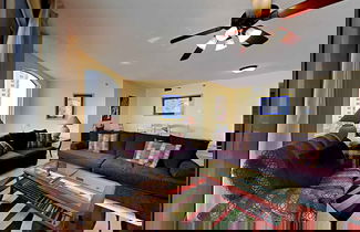 Foto 3 - Beach Colony Resort East by Southern Vacation Rentals