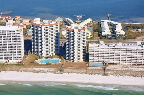 Foto 1 - Beach Colony Resort East by Southern Vacation Rentals