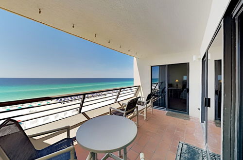 Photo 11 - Emerald Towers by Southern Vacation Rentals