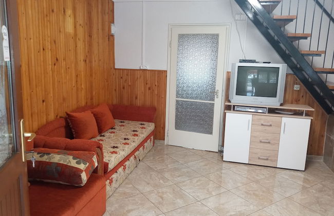 A Whole Holiday House With a Garden in Fonyód for 2-10 Persons - Foto 13