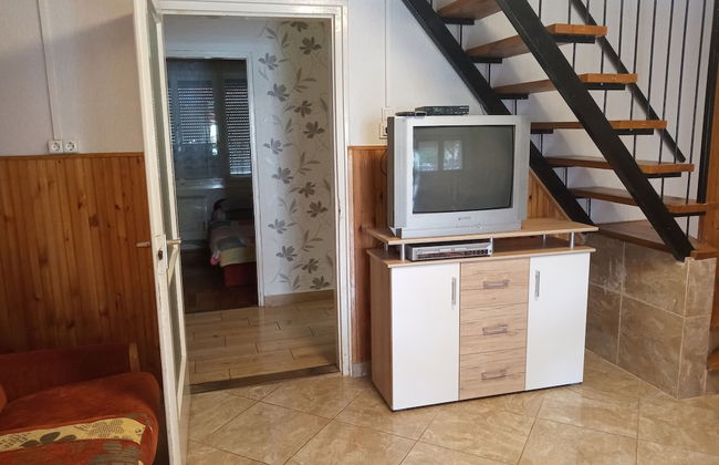 A Whole Holiday House With a Garden in Fonyód for 2-10 Persons - Foto 16