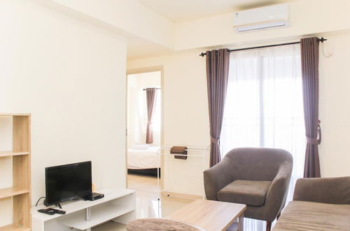 Photo 11 - Spacious and Well Appointed 2BR at Meikarta Apartment
