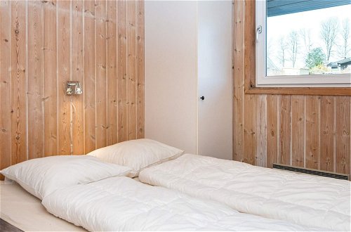 Photo 5 - 8 Person Holiday Home in Hejls