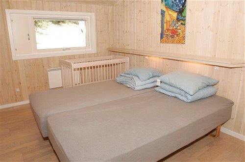 Foto 5 - 8 Person Holiday Home in Nexo