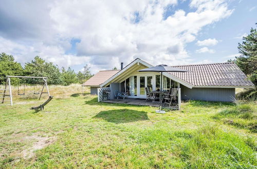 Photo 1 - 6 Person Holiday Home in Blavand