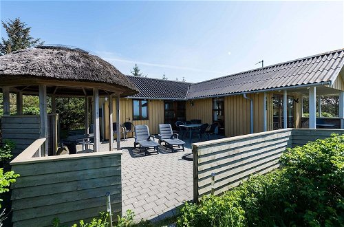 Photo 1 - 4 Person Holiday Home in Blavand