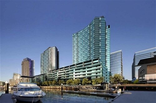 Photo 9 - Melbourne Docklands Convesso Seaview Apartment