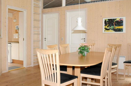 Photo 6 - 6 Person Holiday Home in Oksbol